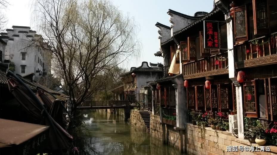 我是包建筑的，现在有的工人来几天就走了，怎么好记他们做了好久哦，可以在对多找几个人来上班不安？游戏画面